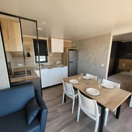 Mobil Luxe 40 M2, 2ch, Au Calme - Des Rêves