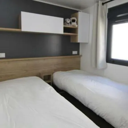Camping Mobil Luxe 40 M2, 2ch, Au Calme - Des Rêves *