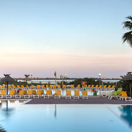 Kamp alanı Modele D'exception, 3 Ch, 2 Sdb, 43m2 - Proche Parc Aquatique