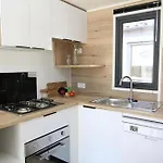 Modele D'exception, 3 Ch, 2 Sdb, 43m2 - Proche Parc Aquatique * Lattes