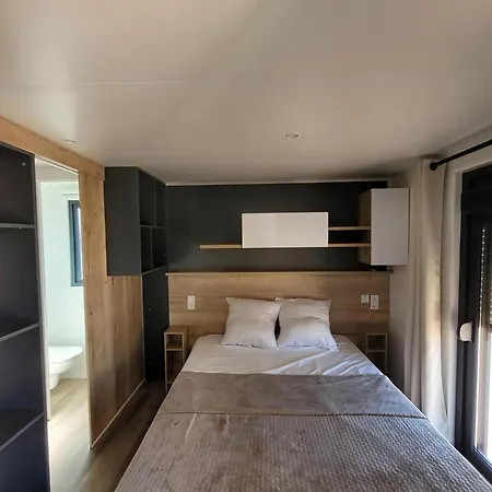 Modele D'exception, 3 Ch, 2 Sdb, 43m2 - Proche Parc Aquatique مكان تخييم *