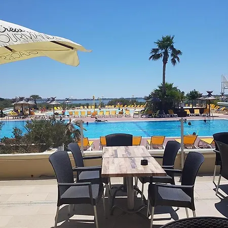 مكان تخييم Modele D'exception, 3 Ch, 2 Sdb, 43m2 - Proche Parc Aquatique